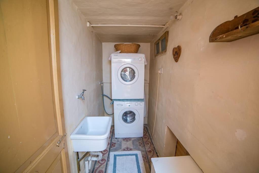 Juf- Juliana'S Unique Townhouse Lejlighed Valletta Eksteriør billede
