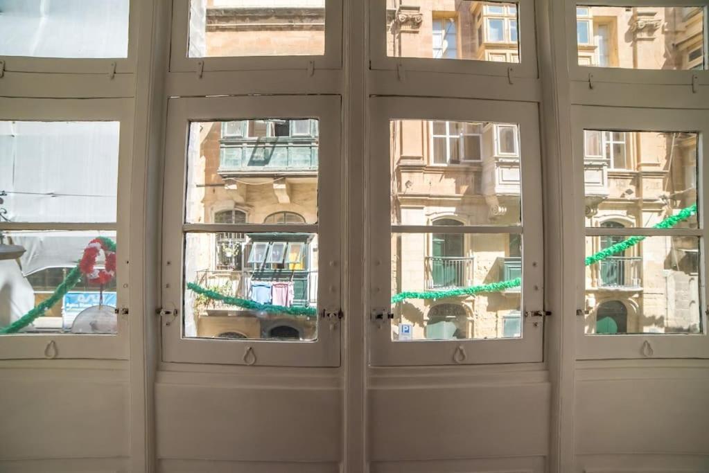 Juf- Juliana'S Unique Townhouse Lejlighed Valletta Eksteriør billede