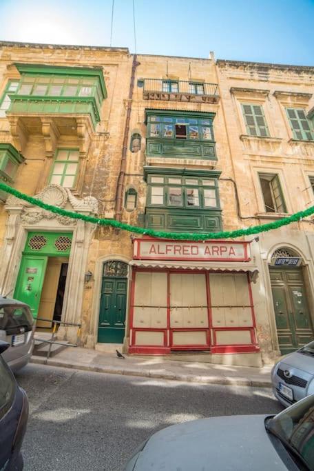 Juf- Juliana'S Unique Townhouse Lejlighed Valletta Eksteriør billede