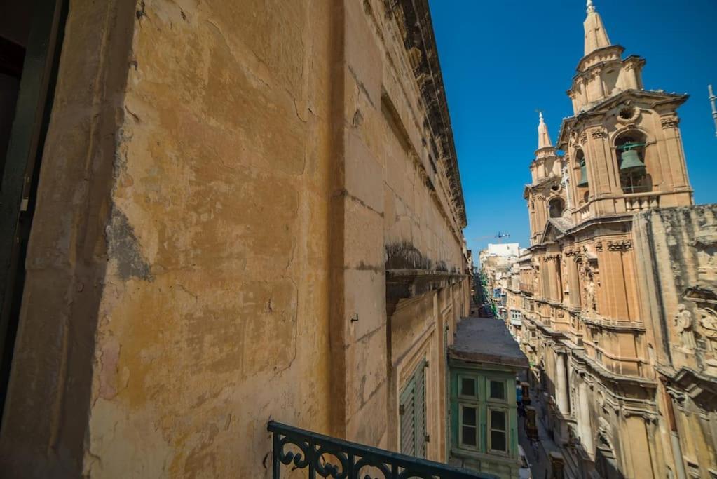 Juf- Juliana'S Unique Townhouse Lejlighed Valletta Eksteriør billede