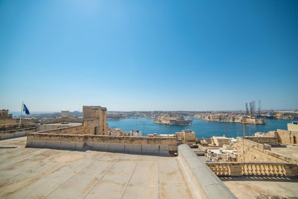 Juf- Juliana'S Unique Townhouse Lejlighed Valletta Eksteriør billede